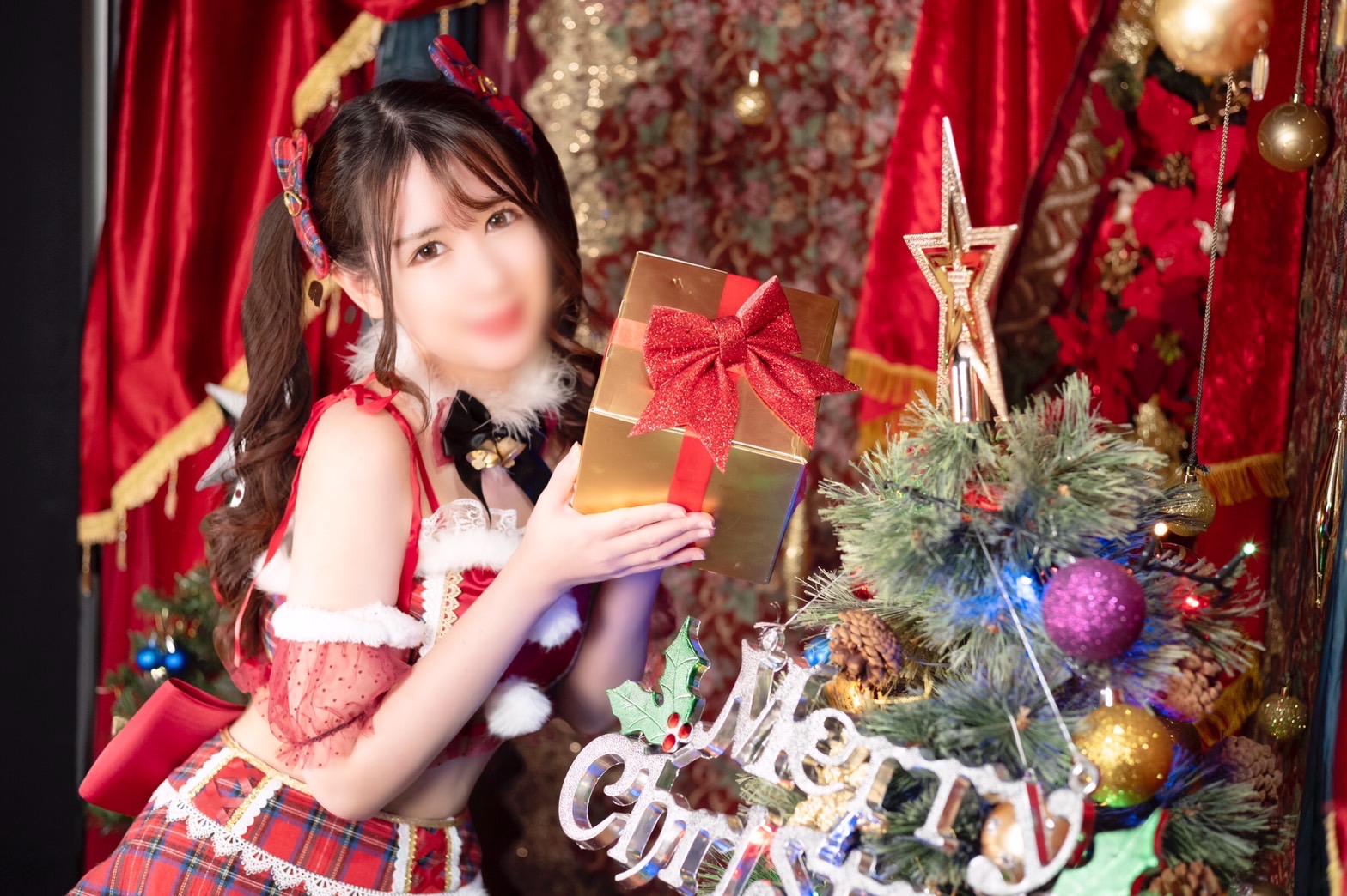 クリスマスグラビア♡逢花るな